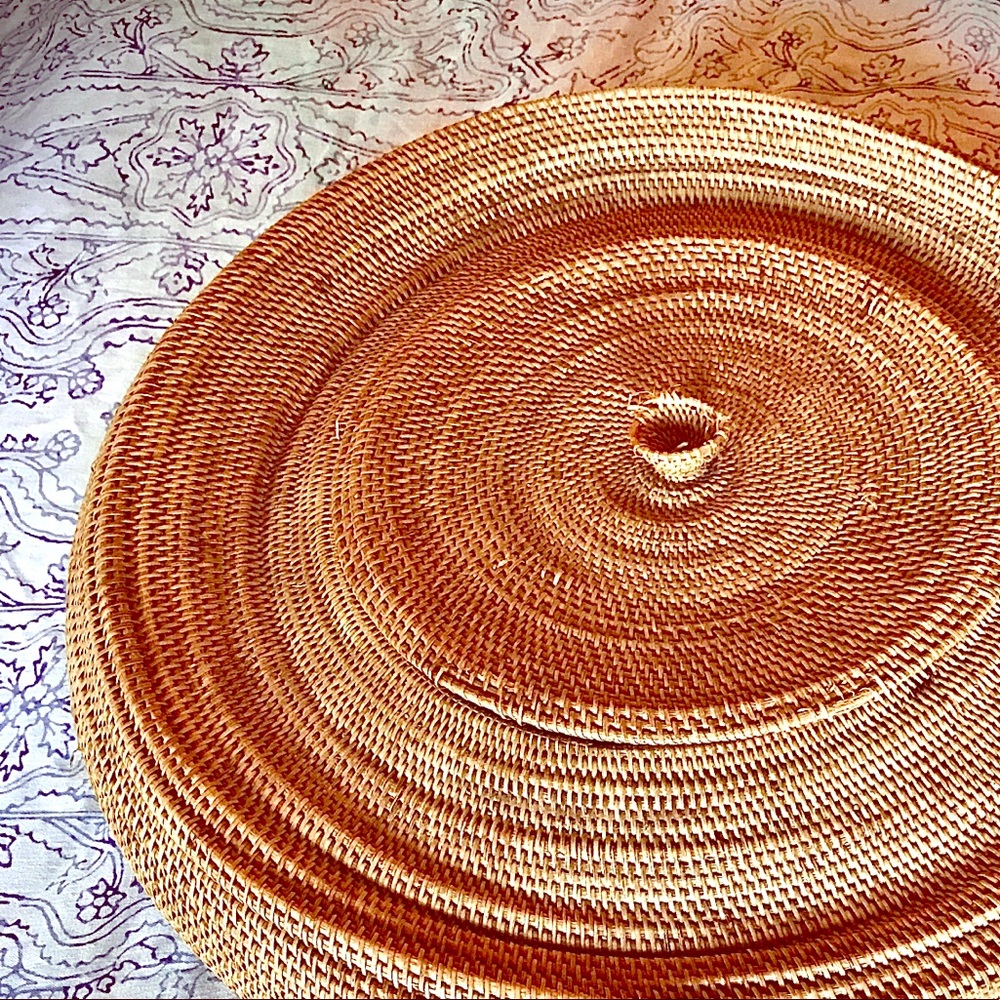 Hand woven, vintage, antique, basket with lid EUC